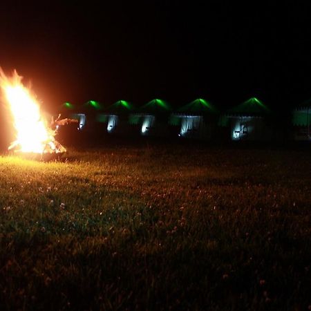 Derra Camp And Resort Jhājra Exterior foto
